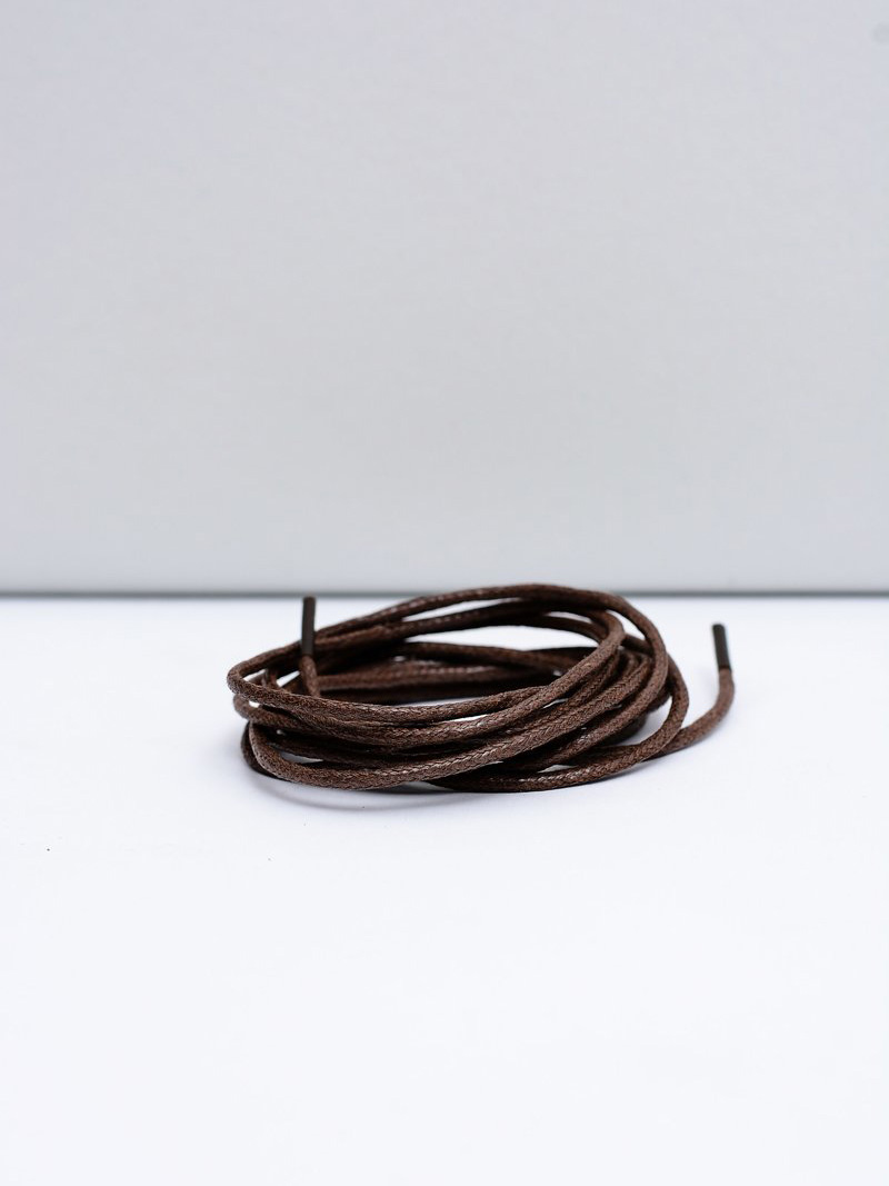 Круглые тонкие шнурки 150 см с пропиткой, коричневые