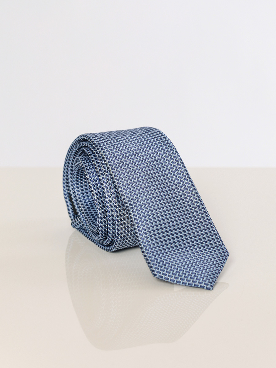 Шелковый тонкий галстук